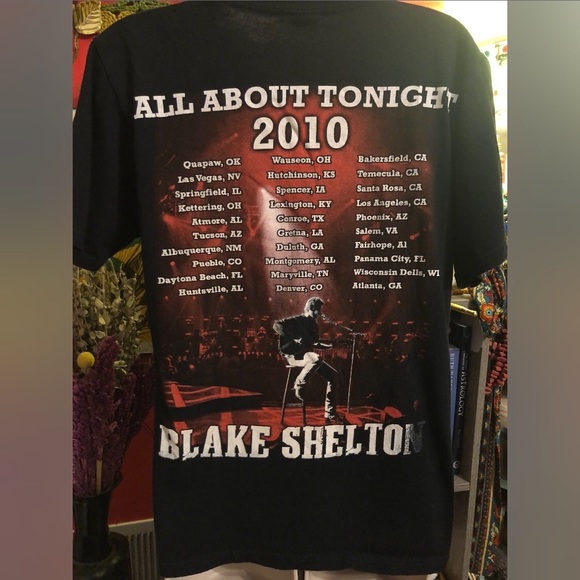 Blake Shelton 🤠 All About Tonight 2010 Concert Tour Shirt Small - Picture 3 of 6